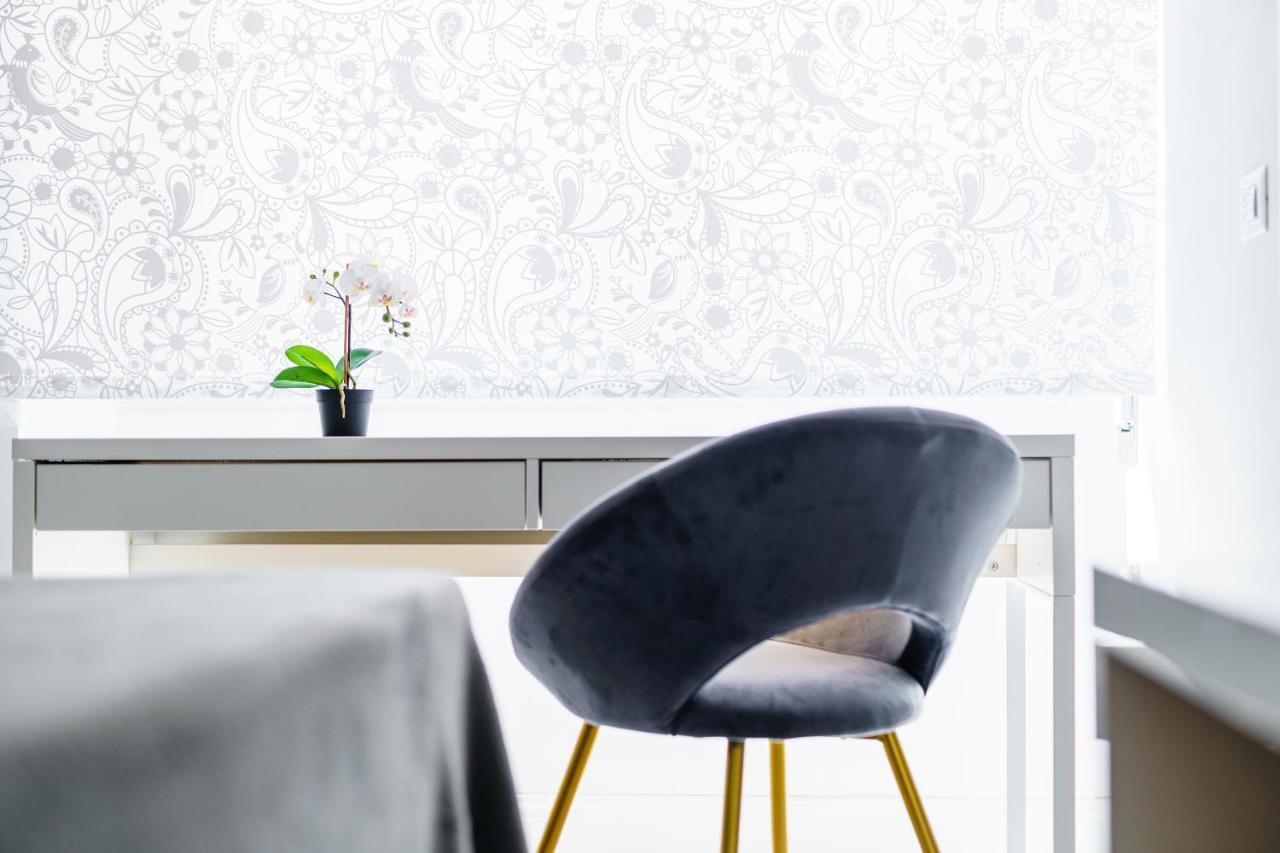 Atena Rooms 칼리아리 외부 사진